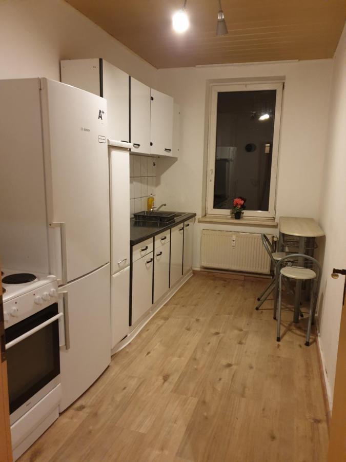 Fewo Nina 3 - Monteurwohnung Weißenfels Exterior foto