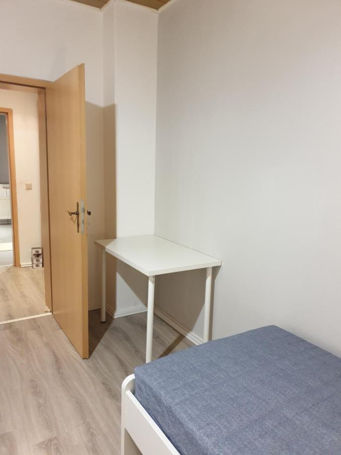 Fewo Nina 3 - Monteurwohnung Weißenfels Exterior foto